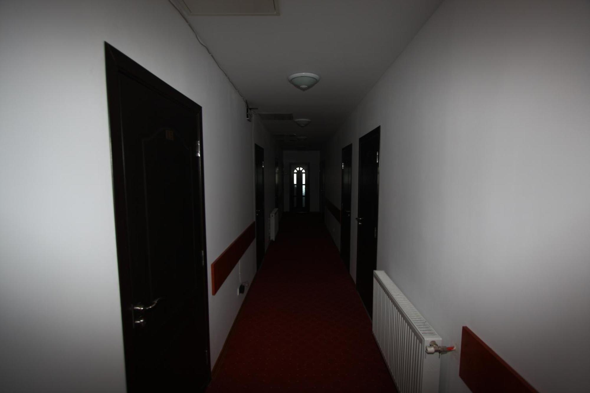 Hotel Basarab Bucureşti Eksteriør bilde