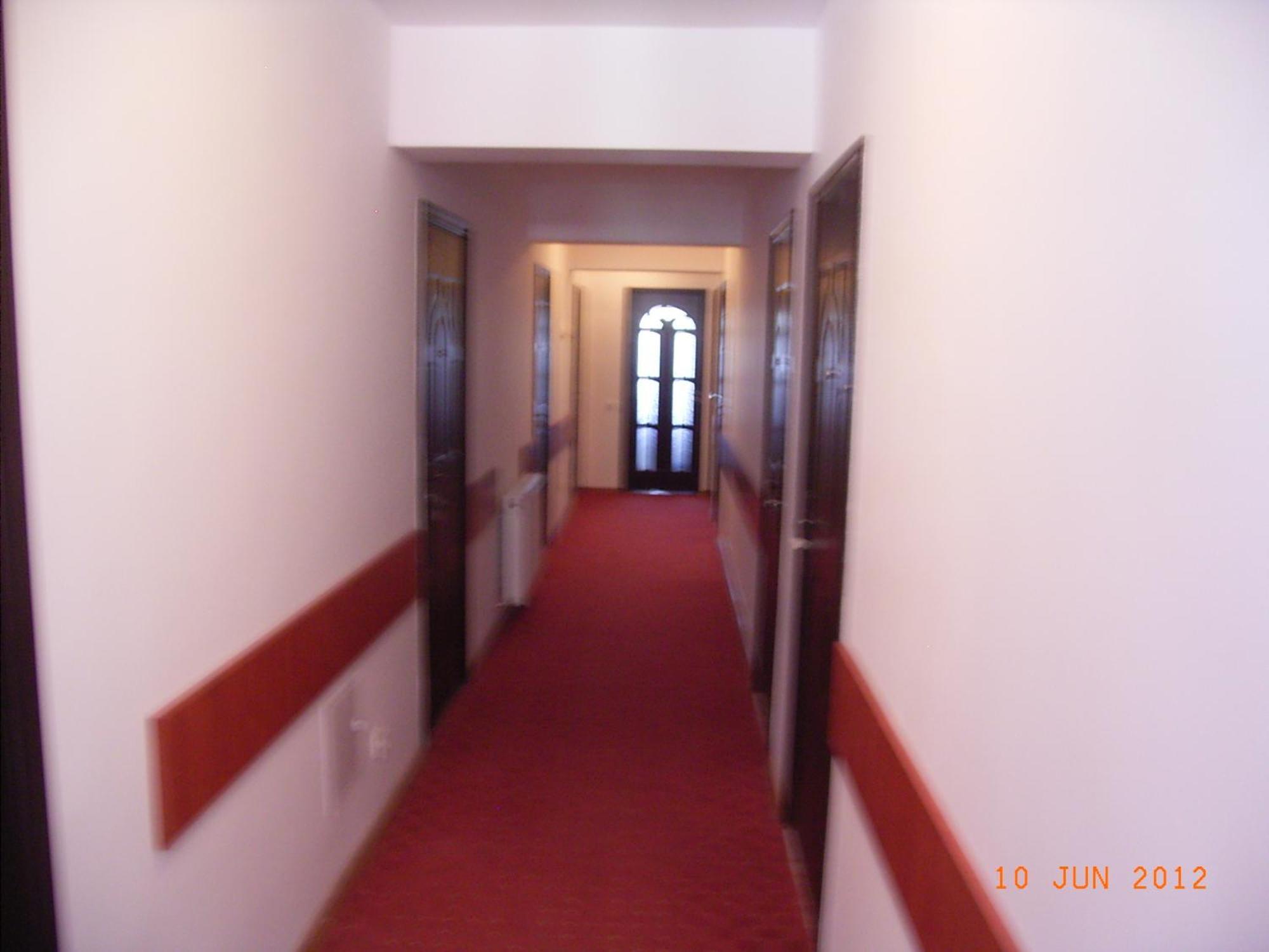 Hotel Basarab Bucureşti Eksteriør bilde