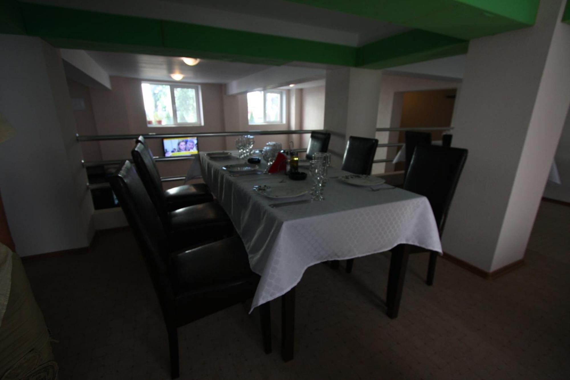 Hotel Basarab Bucureşti Eksteriør bilde