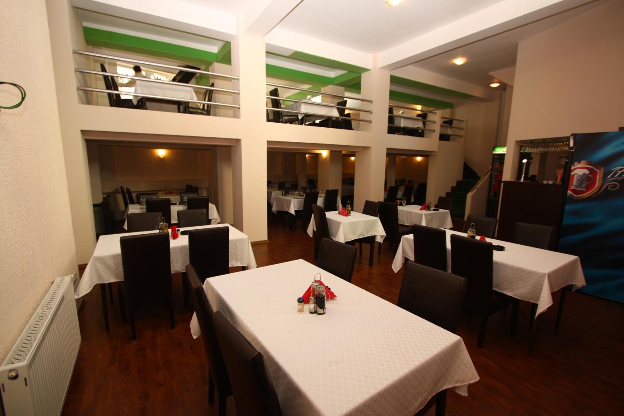 Hotel Basarab Bucureşti Eksteriør bilde